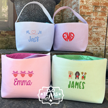 Load image into Gallery viewer, Valentine’s Day Seersucker Personalized Reusable Class Exchange Gift Bag